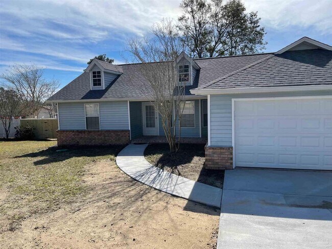 Photo - 1033 Waterford Ln