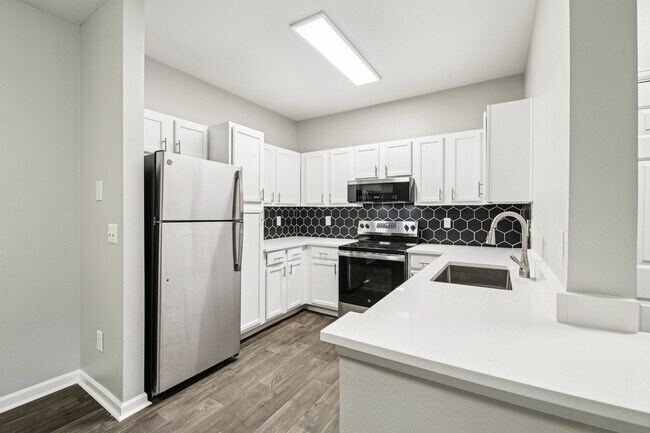 Lowry North Apartment Homes