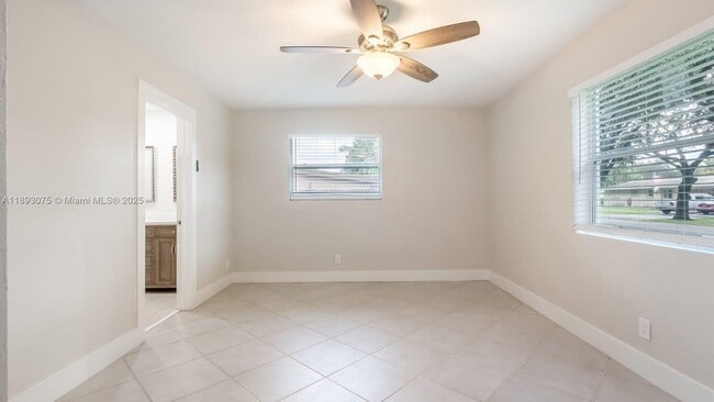 Photo - 740 Beachwood Ln Unidad 740