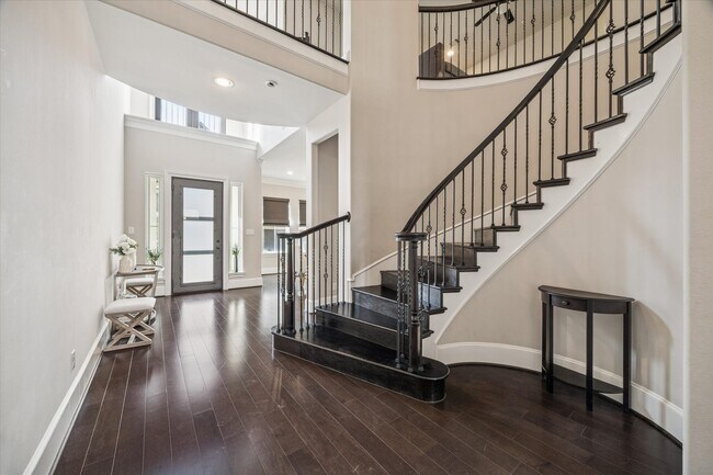 Photo - 618 Pink Azalea Trail