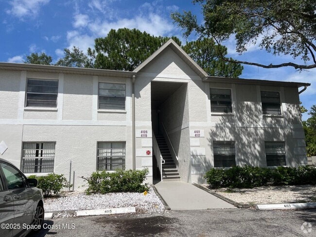 Building Photo - 4125 Pinewood Dr NE Unit 6 Rental