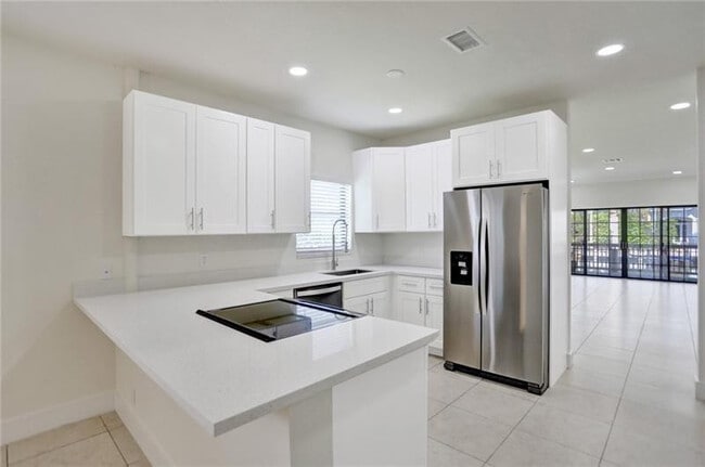 Photo - 4300 S Ocean Blvd