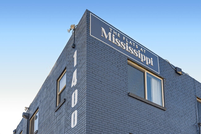 Building Photo - Flats at Mississippi Rental