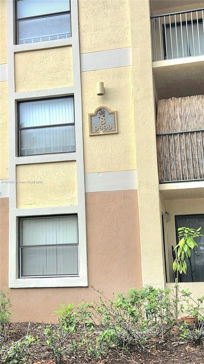 Photo - 9999 Summerbreeze Dr Unidad 805