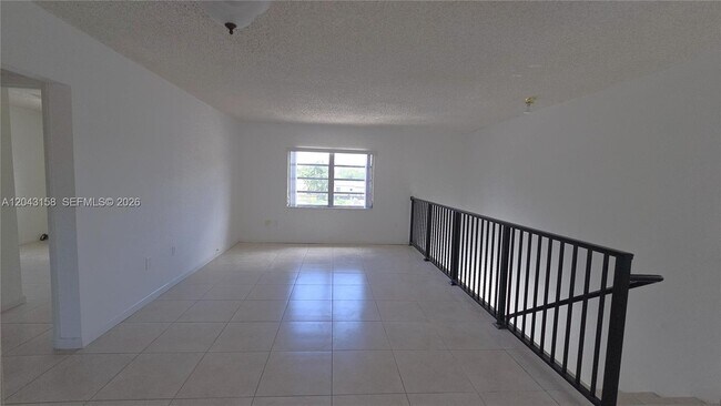 Photo - 3519 SW 17th Terrace Unidad 3519