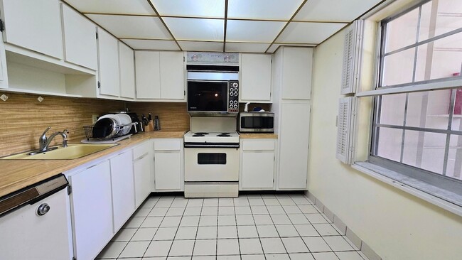 Photo - 800 Cypress Blvd Unit 204A