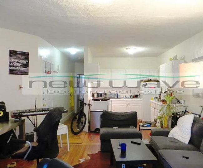 Photo - 32 Edgerly Rd Unidad 2