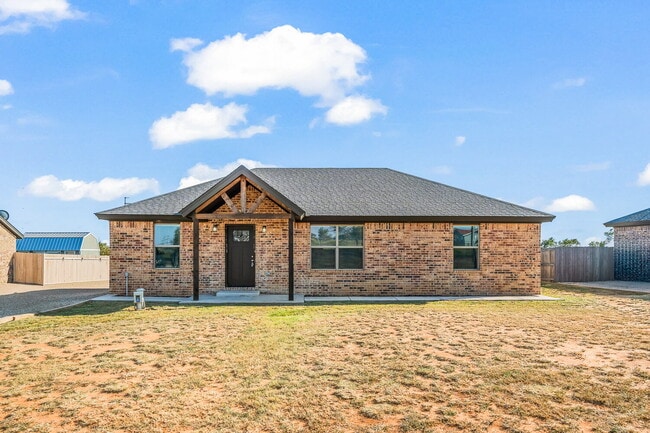 Photo - Modern 3/2 in New Deal ISD