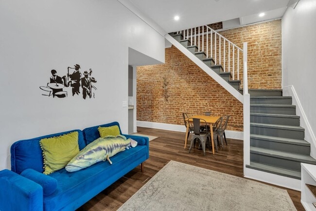 331 Decatur St