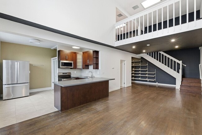 Photo - 1004 9th Ave