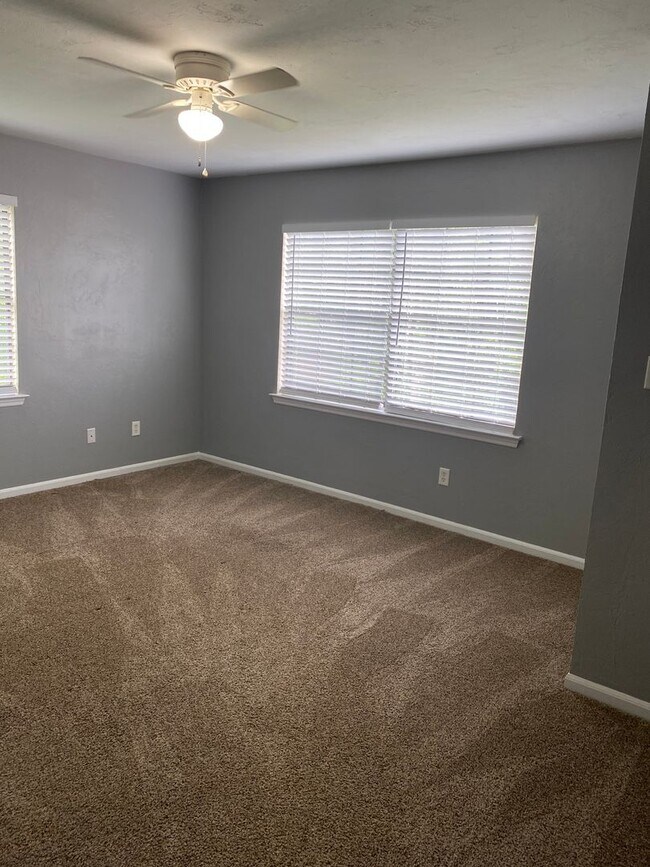 Photo - PORTLAND TOWNHOMES Unit 2610 D
