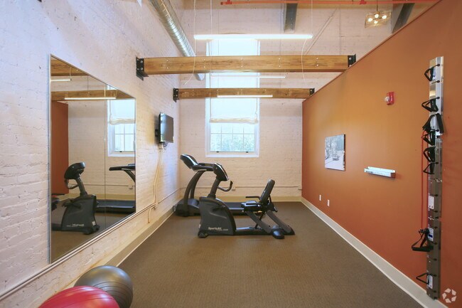 Mary-Leila Lofts