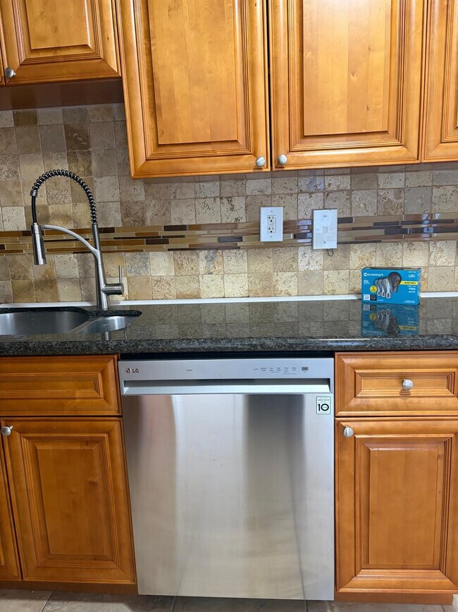 Photo - 3590 Blue Lake Dr Unit 101