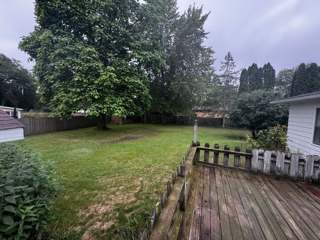 703 Crescent