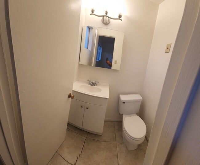 Building Photo - Great 3 bedroom 2 bath home in SLO for rent