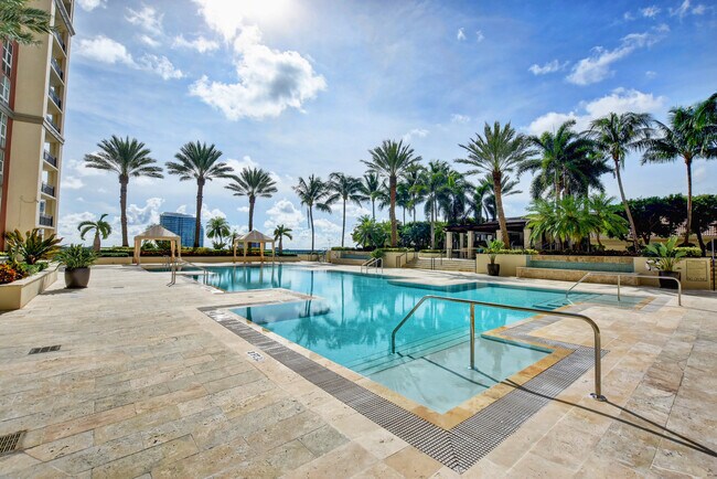 Photo - 550 Okeechobee Blvd Unit 1014