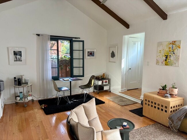 Photo - 1309 Montecito Dr