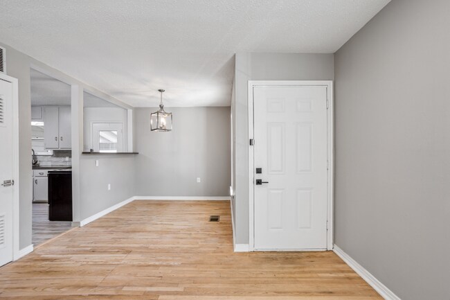 Photo - 3409 Leland Ave