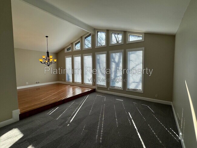 Photo - 3953 Sunflower Way NW