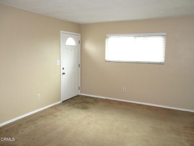 Photo - 851 W Crestwood Ave