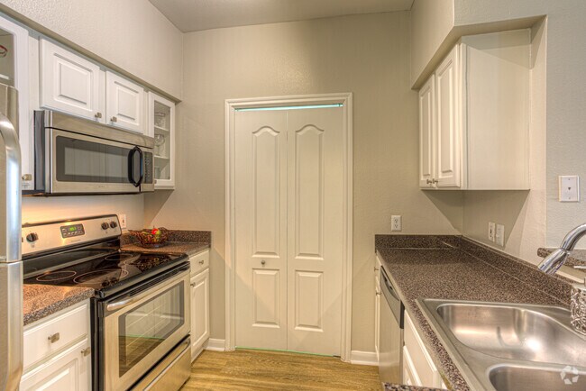 Cocina - Baypoint Apartments