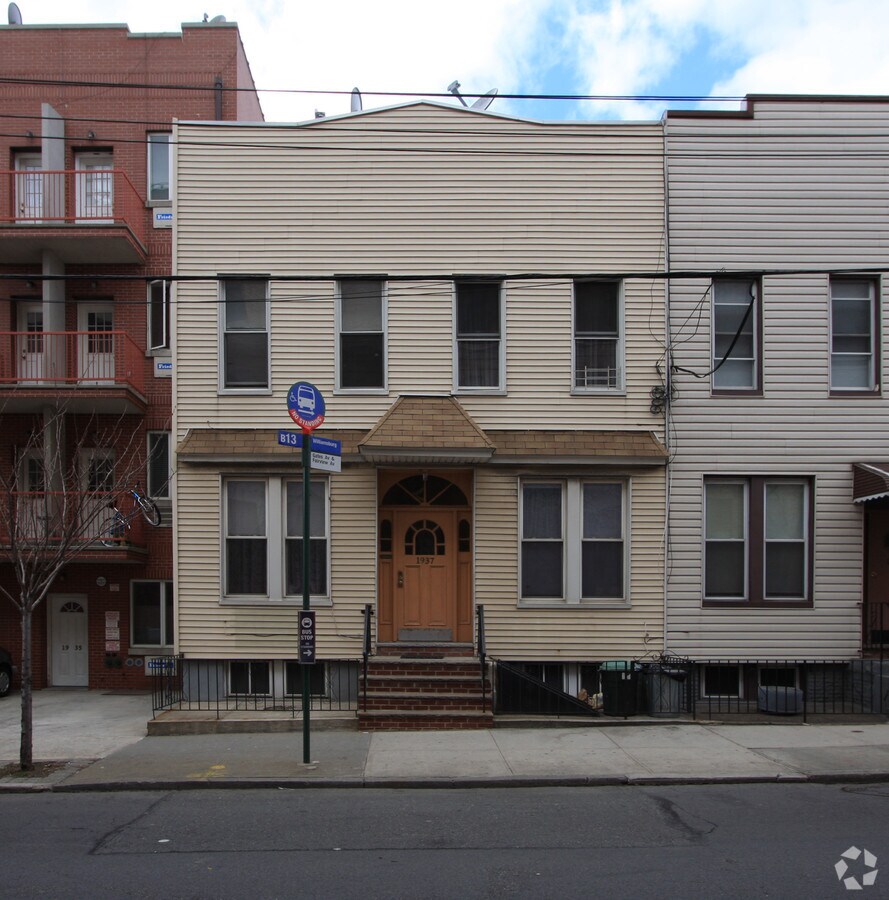 Photo - 1937 Gates Ave