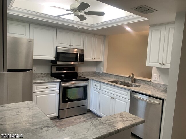 Photo - 8715 Charter Club Cir Unit 4