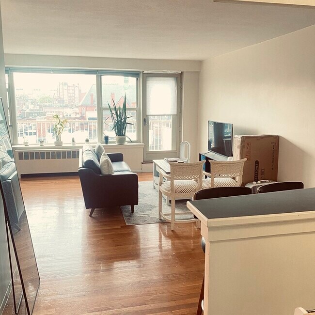 Photo - 145 Pinckney St Apartment Unit 715
