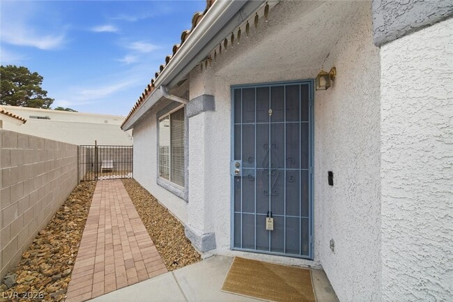 Photo - 713 Marie Fenlon Dr