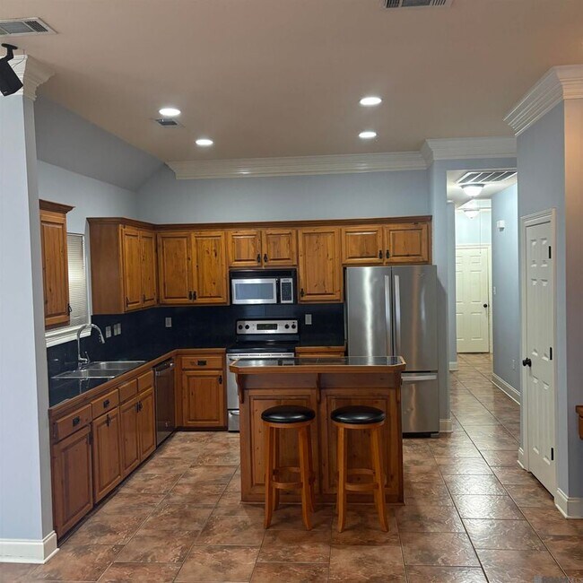 Photo - 3111 Nicholson Lake Dr
