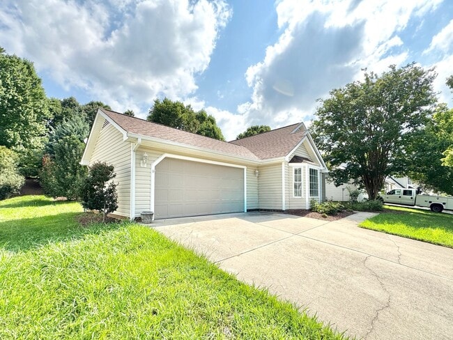 Photo - 3529 Bent Trace Dr