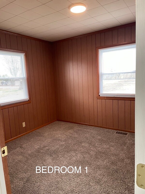 Photo - 220 W Willow St