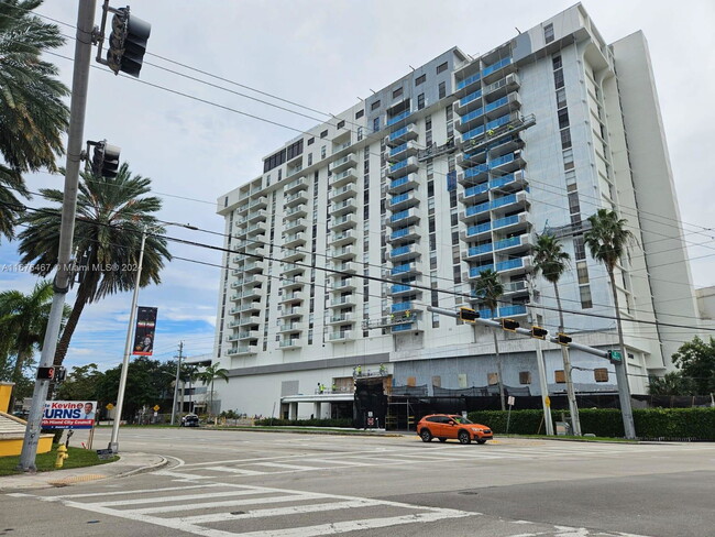 Photo - 13499 Biscayne Blvd Condo Unit 805