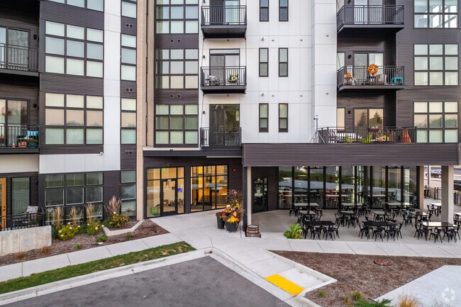 Entry - The District