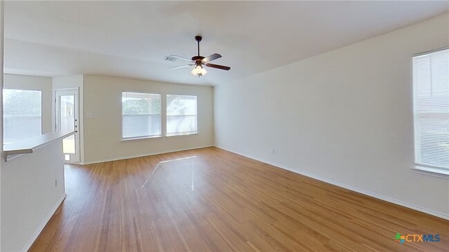 Photo - 1105 Burgess Dr