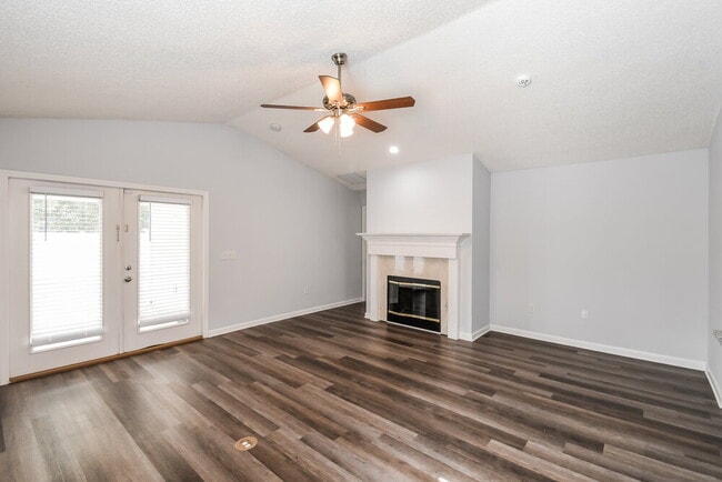 Photo - 8030 Welbeck Ln