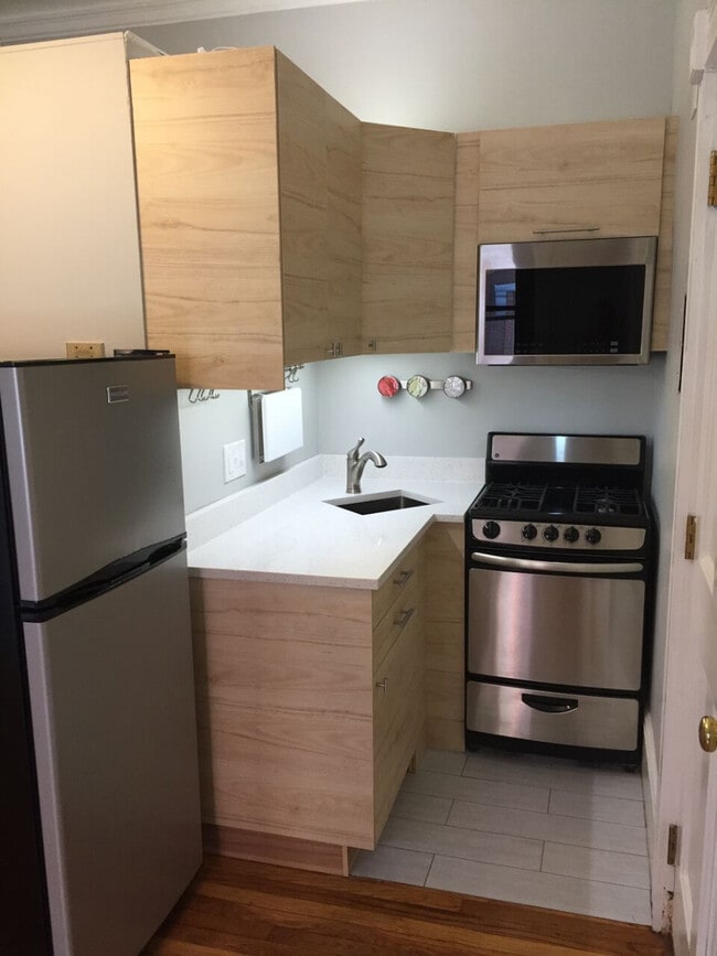 Photo - 14 Symphony Rd