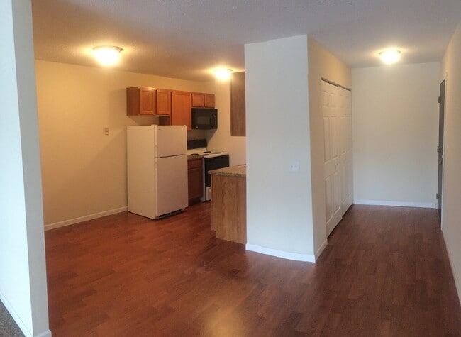 Photo - Elk Crossing Apartments