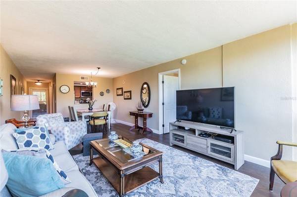 Lr view toward MBR suite - 800 Cove Cay Dr Unit 4A