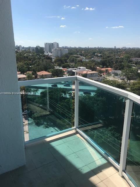 Photo - 1723 SW 2nd Ave Unidad 1103