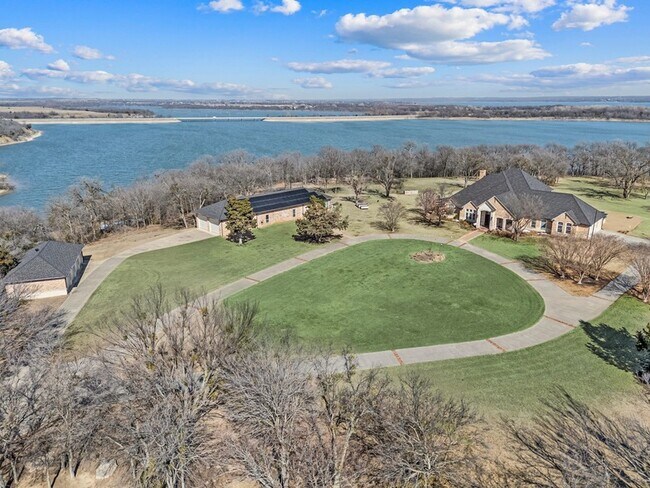 Photo - 208 Highpoint Cir