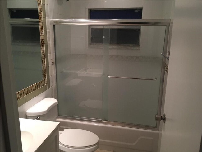 Photo - 276 Monaco Blvd