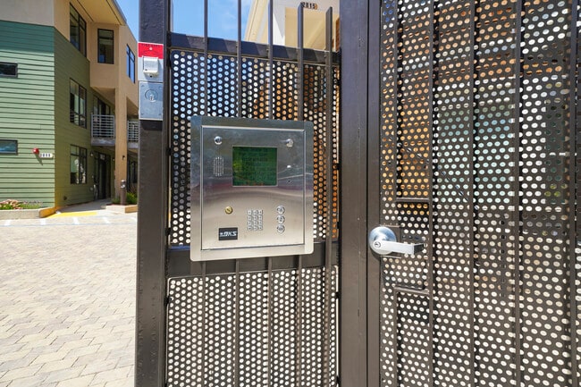 Photo - Vero Hills Apartments