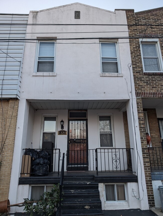 Photo - 1320 S Newkirk St Casa