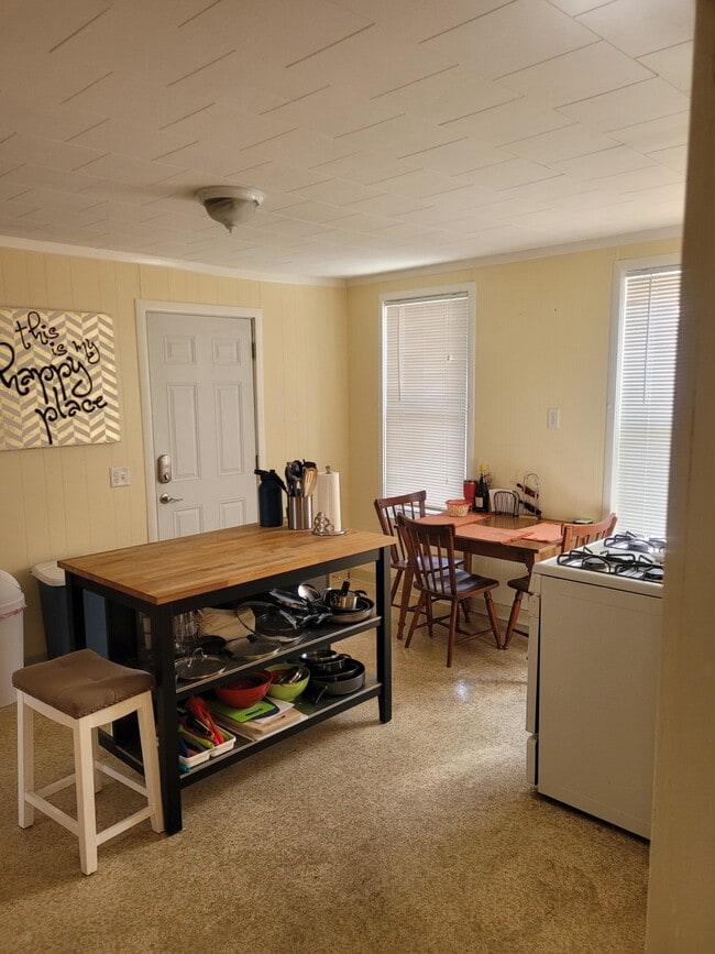 Photo - 37 Hancock St