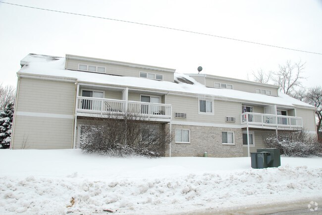 Tennyson Heights Apartments