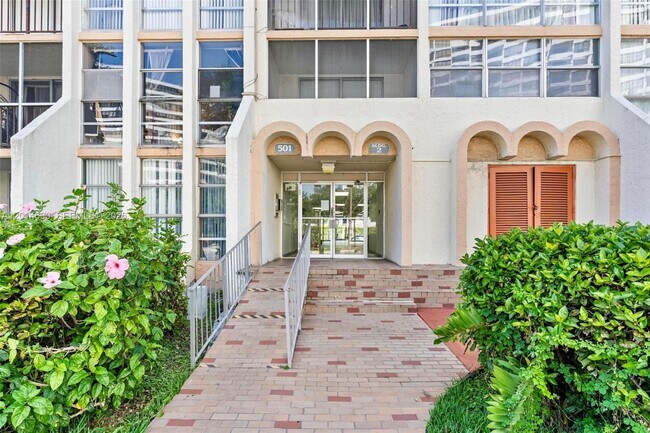 Photo - 501 Three Islands Boulevard Unit 518
