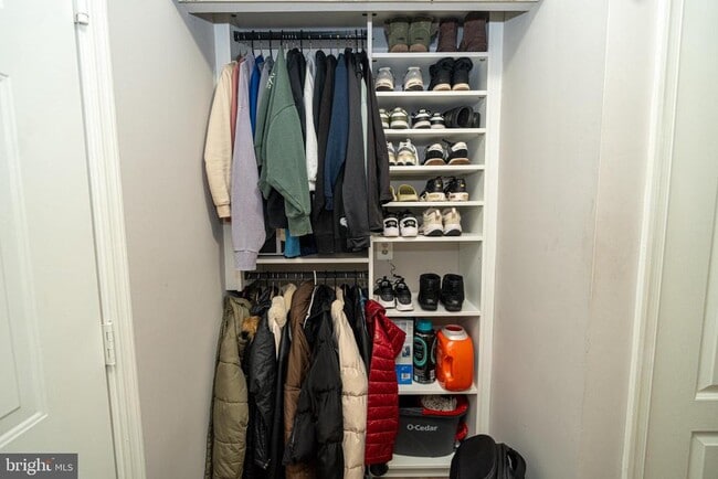 Photo - 8911 Town Center Cir Unidad 4-102