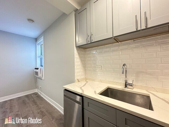 Photo - 535 W Belmont Ave Unidad A06C