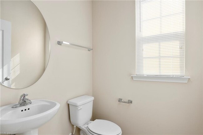 Photo - 4956 Almandine Ave